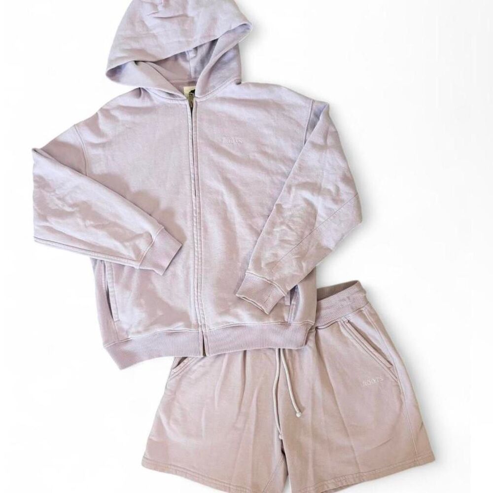 Lilac Light Purple Roots tracksuit with shorts and jacket included Pockets